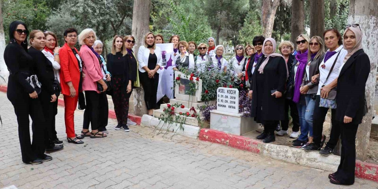 Kadın Muhtarlar Günü’nde, Gül Esin mezarı başında anıldı