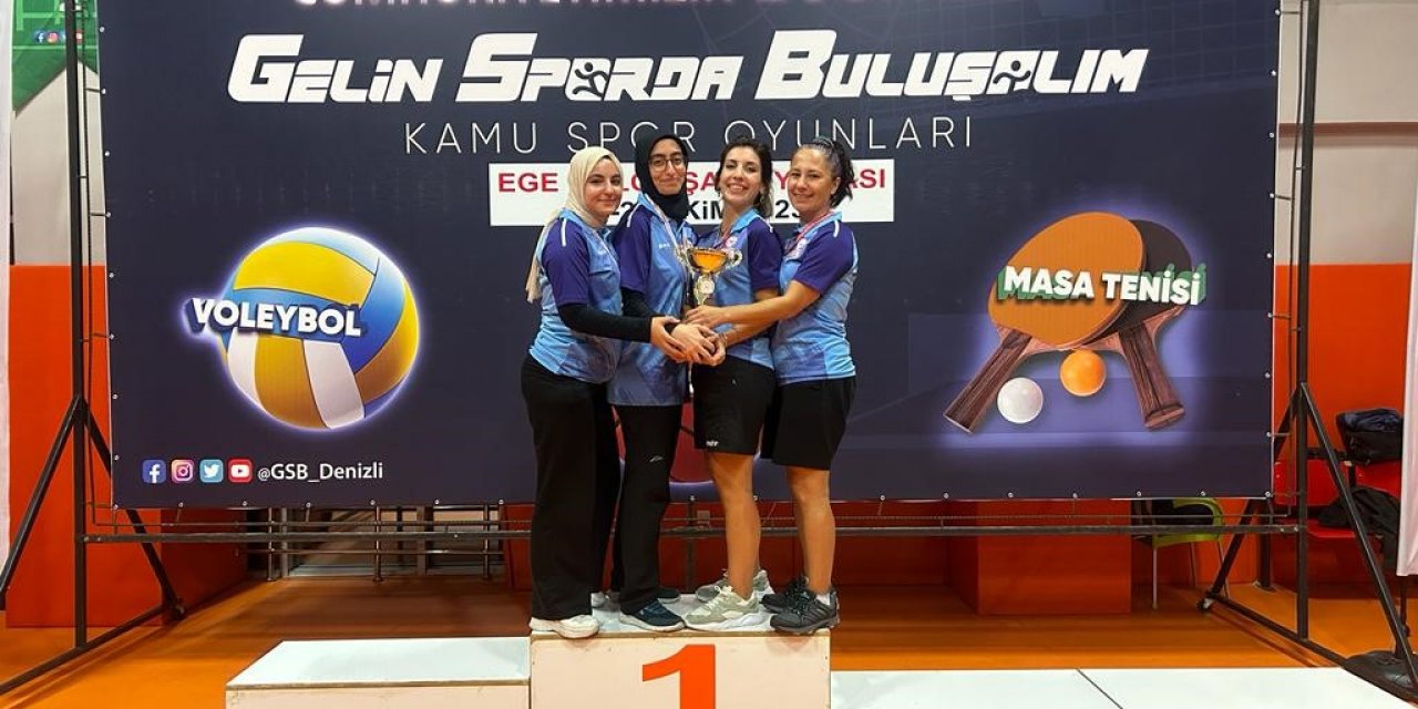 Aydın Atatürk Devlet Hastanesi Kadın Masa Tenisi Takımı bölge şampiyonu oldu