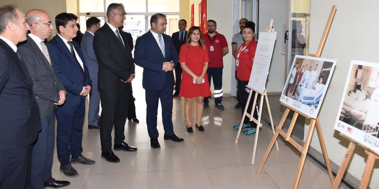 "100 Yıldır Aynı Aşk ve Heyecanla"