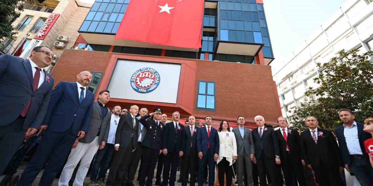 DTO’dan görkemli 29 Ekim kutlaması
