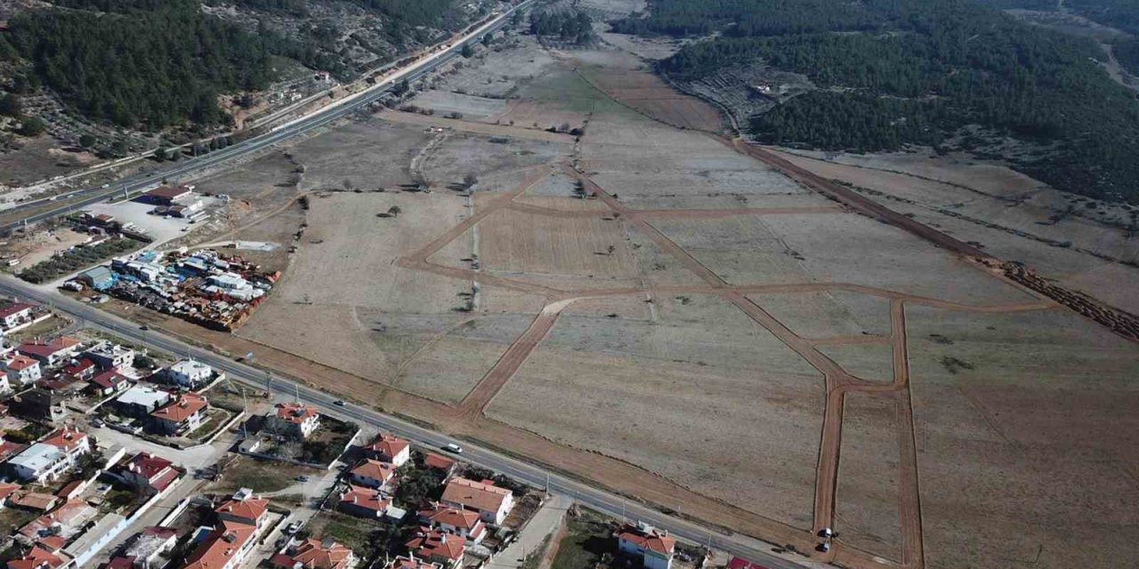 12 bin kamyon dolgu malzemesi kullanıldı