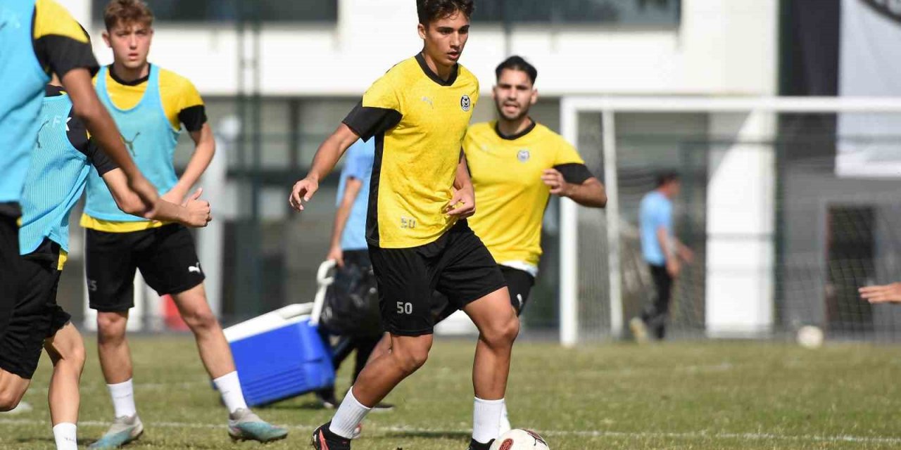 Manisa FK kupa maçına hazır