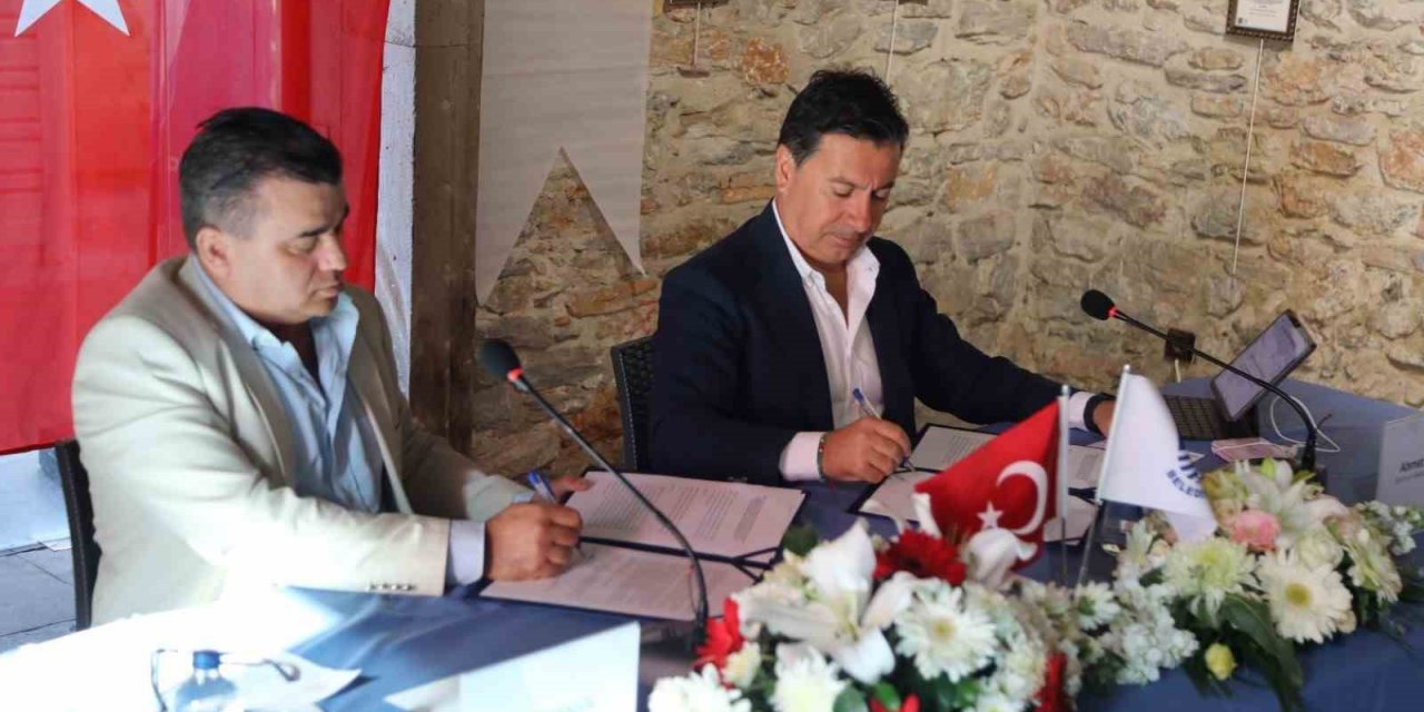 Belediye ve Halk Eğitim Merkezi protokol imzalandı