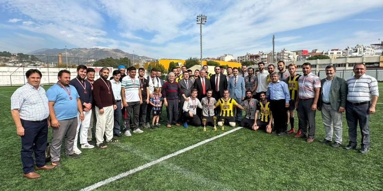 Türkiye Yüzyılı Futbol Turnuvası’nda şampiyon ’Çine Müftülüğü’ oldu