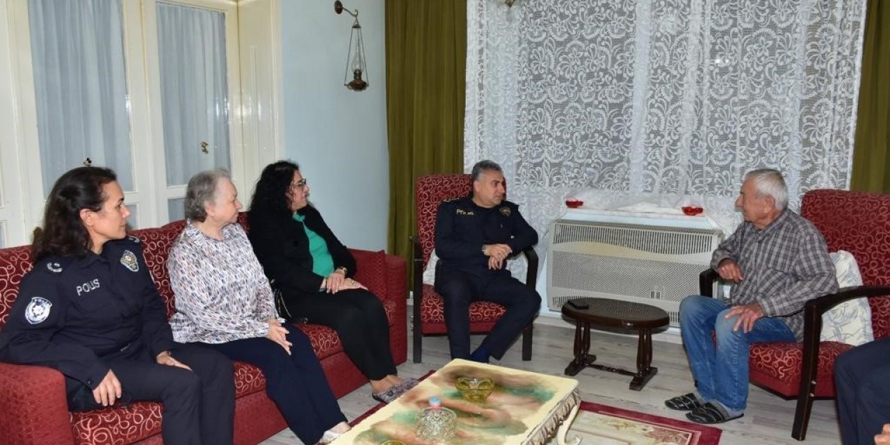 Emniyet Müdürü Aktaş’tan şehit ailesine ziyaret