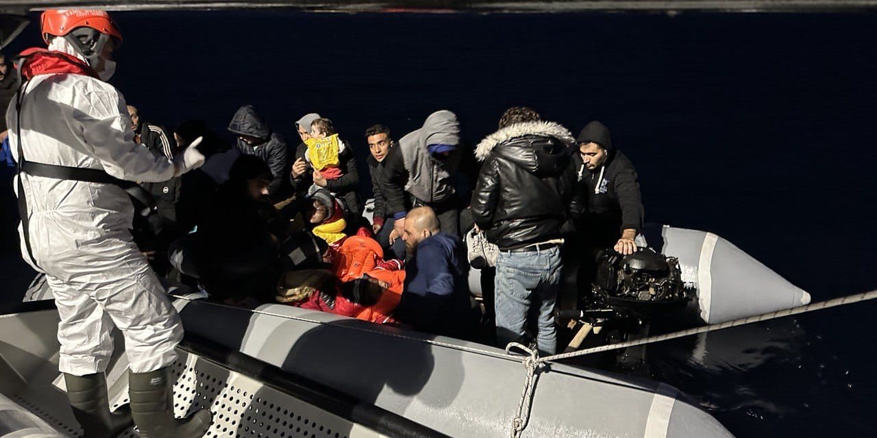 Aydın’da 38 düzensiz göçmen kurtarıldı