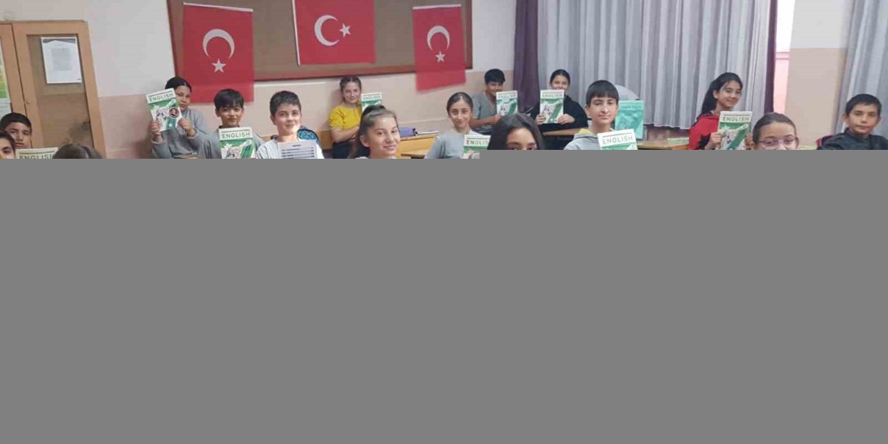 Muğla öğretmenlerinin kaleminden çıkan İngilizce ders kitapları okullarda okutuluyor