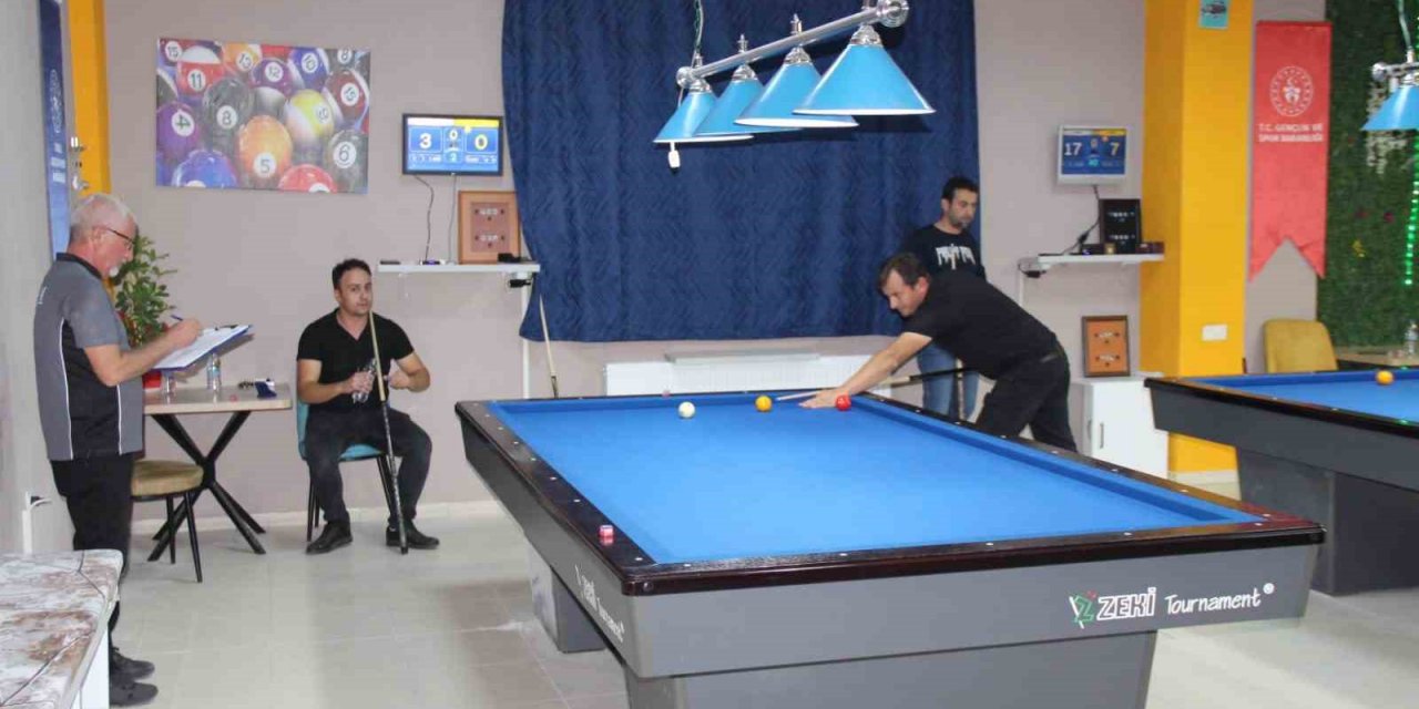 Bilardonun ustaları Cumhuriyet Turnuvasında boy gösterdi