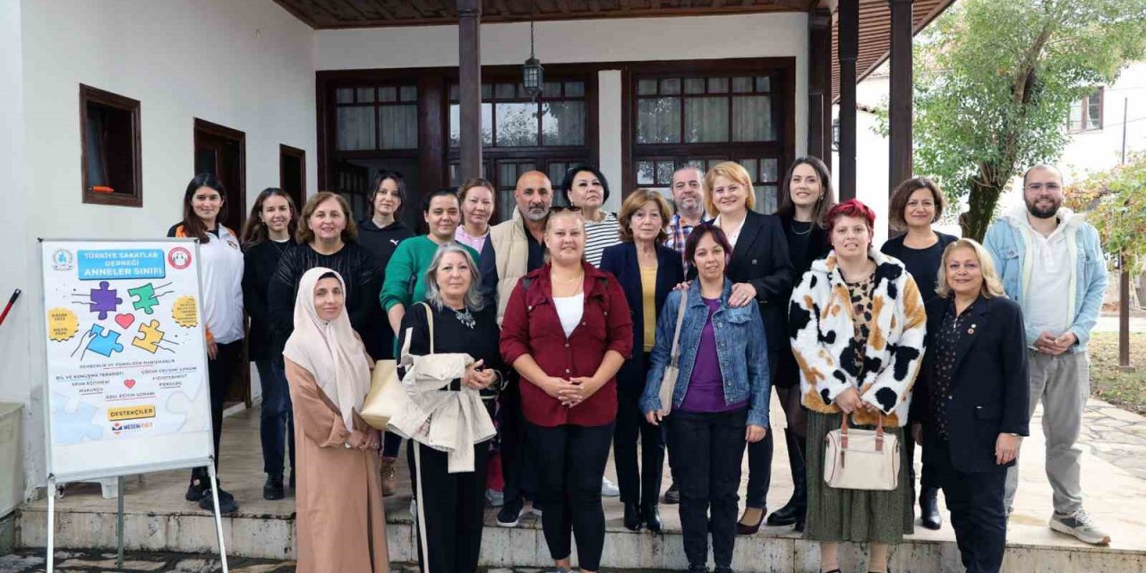 Türkiye Sakatlar Derneği anneler sınıfı açıldı