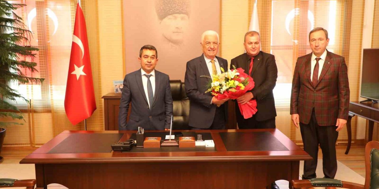 Şoförler Odası Başkanlarından Başkan Gürün’e teşekkür ziyareti