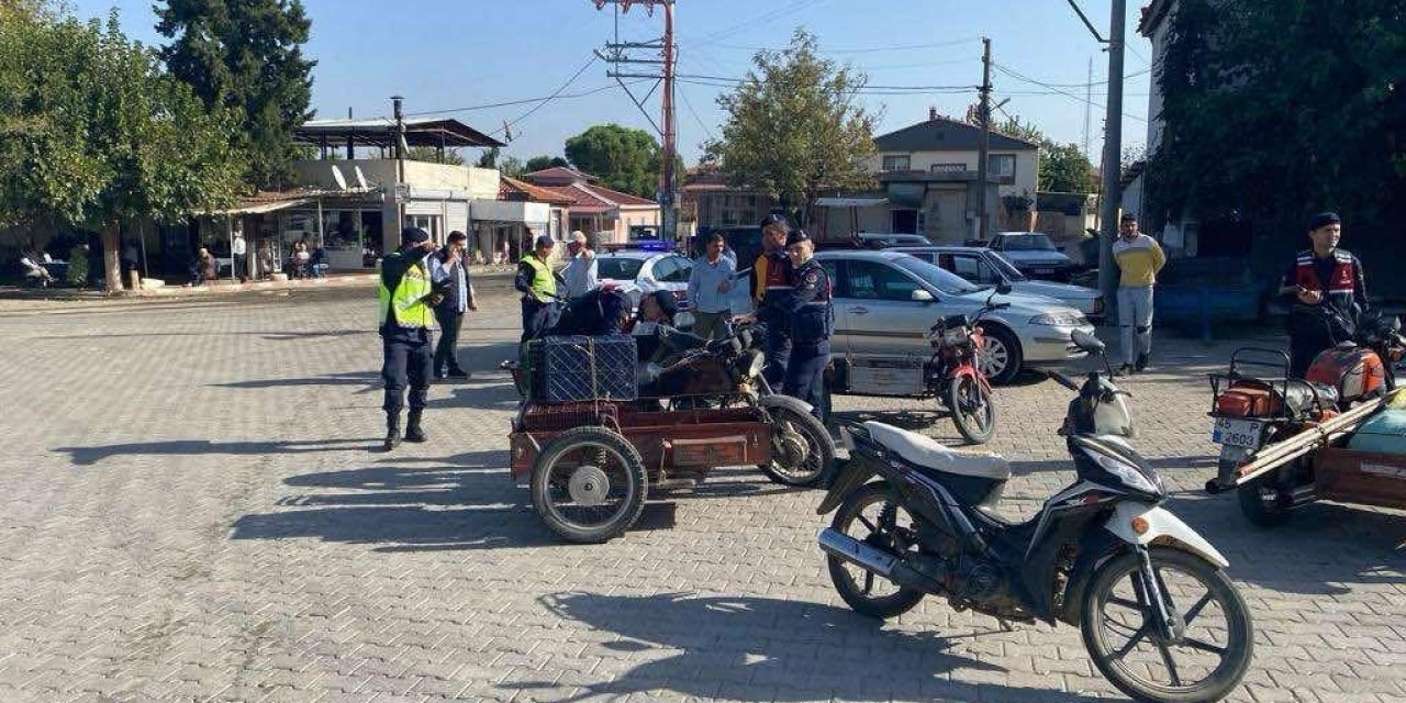 Jandarmadan motosikletlere yönelik trafik denetimi
