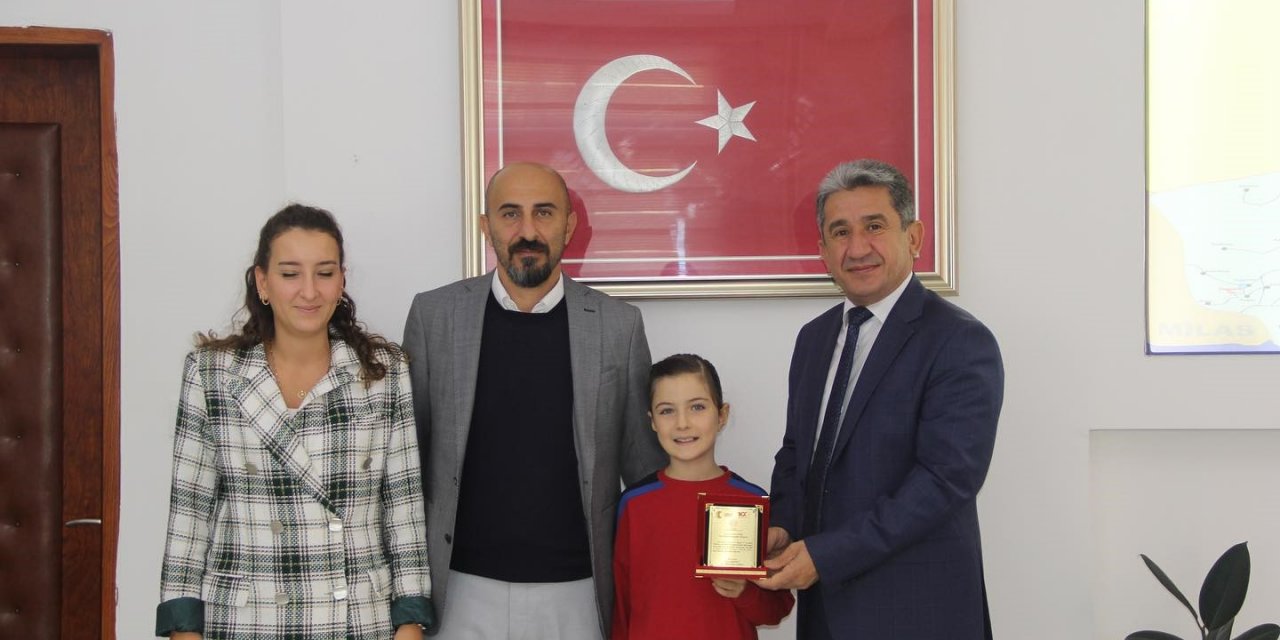 Muğla’da resim yarışmasında öğrenciler ödüllerini aldı