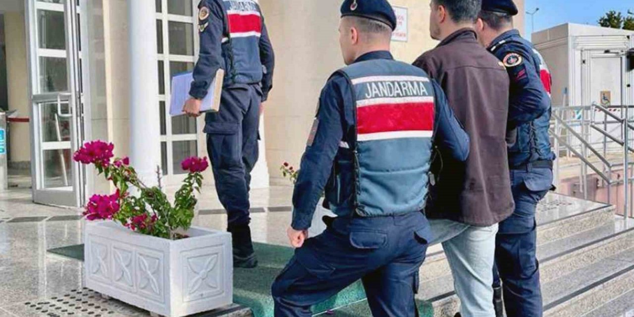 İki terör örgütü üyesi tutuklandı