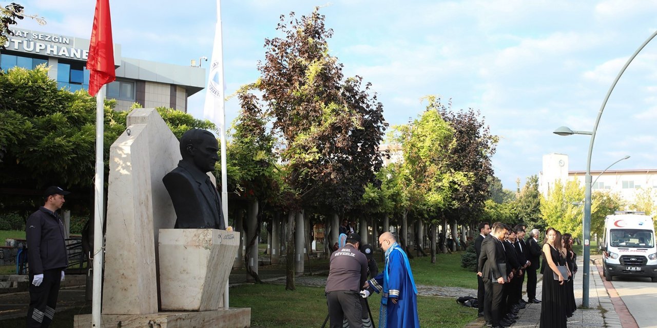 PAÜ 10 Kasım’da Ata’sını andı