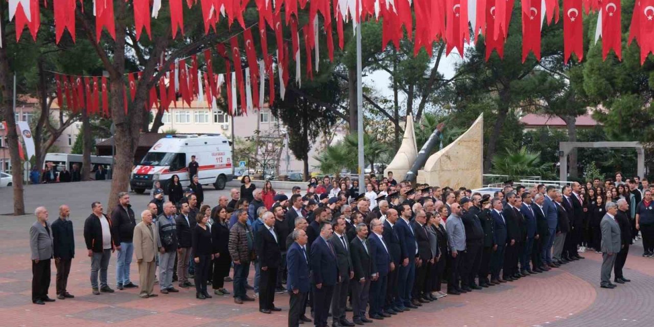 Kuyucak’ta Atatürk’ü anma programı düzenlendi