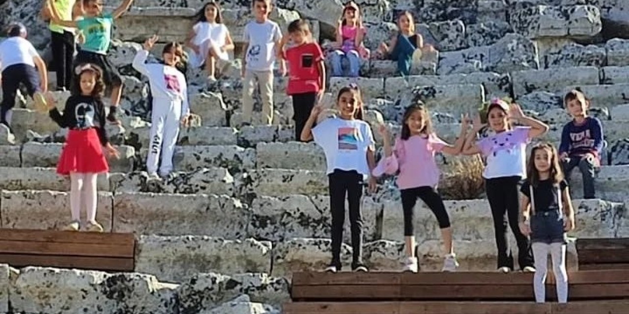 Köyceğiz Beyobası İlkokulu Kaunos’u gezdi