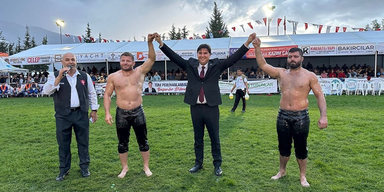 Fethiye’de yağlı güreşlerin kazananı ’Batu’ oldu