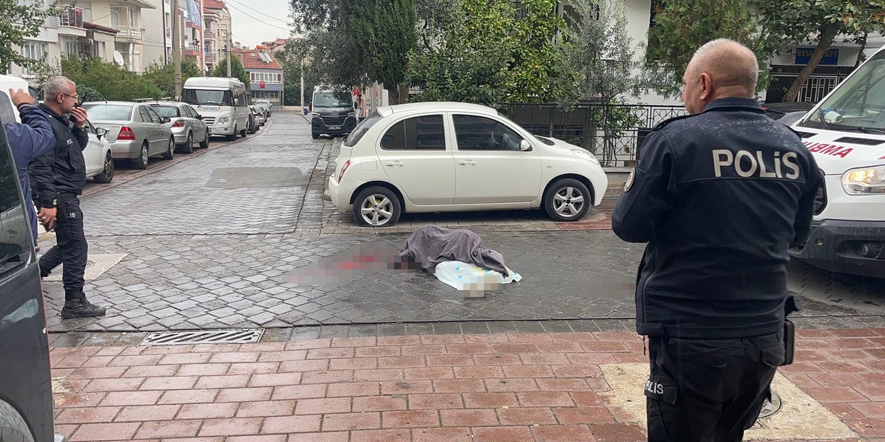 Sokak ortasında kanlı infaz: 2 ölü, 1 ağır yaralı