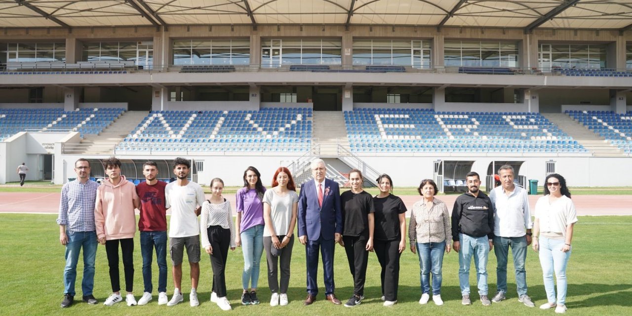 EÜ 20 Mayıs Stadyumu kış dönemine hazır