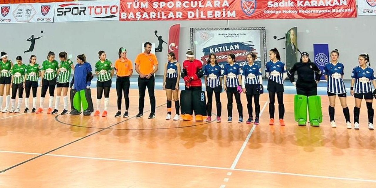 Hokey ’de Muğla’dan iki takımı Süper Lig’de karşı karşıya geldi