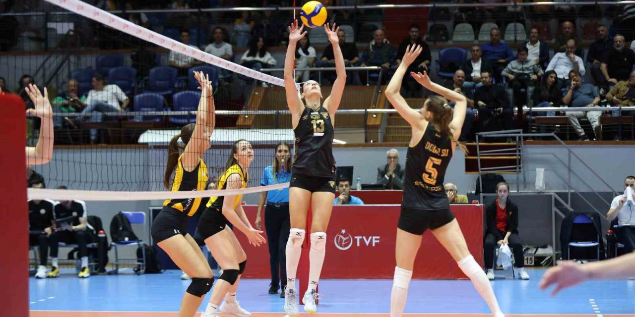 Göztepe Voleybol’dan üç maçlık galibiyet serisi