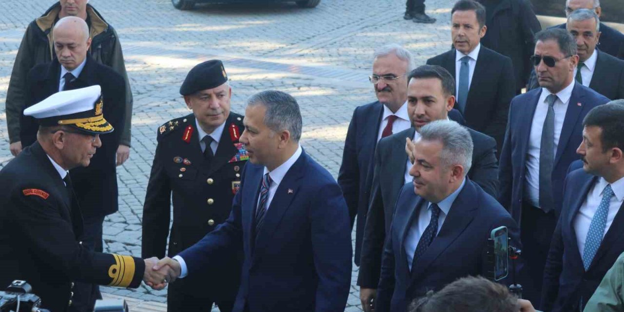 İçişleri Bakanı Ali Yerlikaya’dan İzmir’e ziyaret