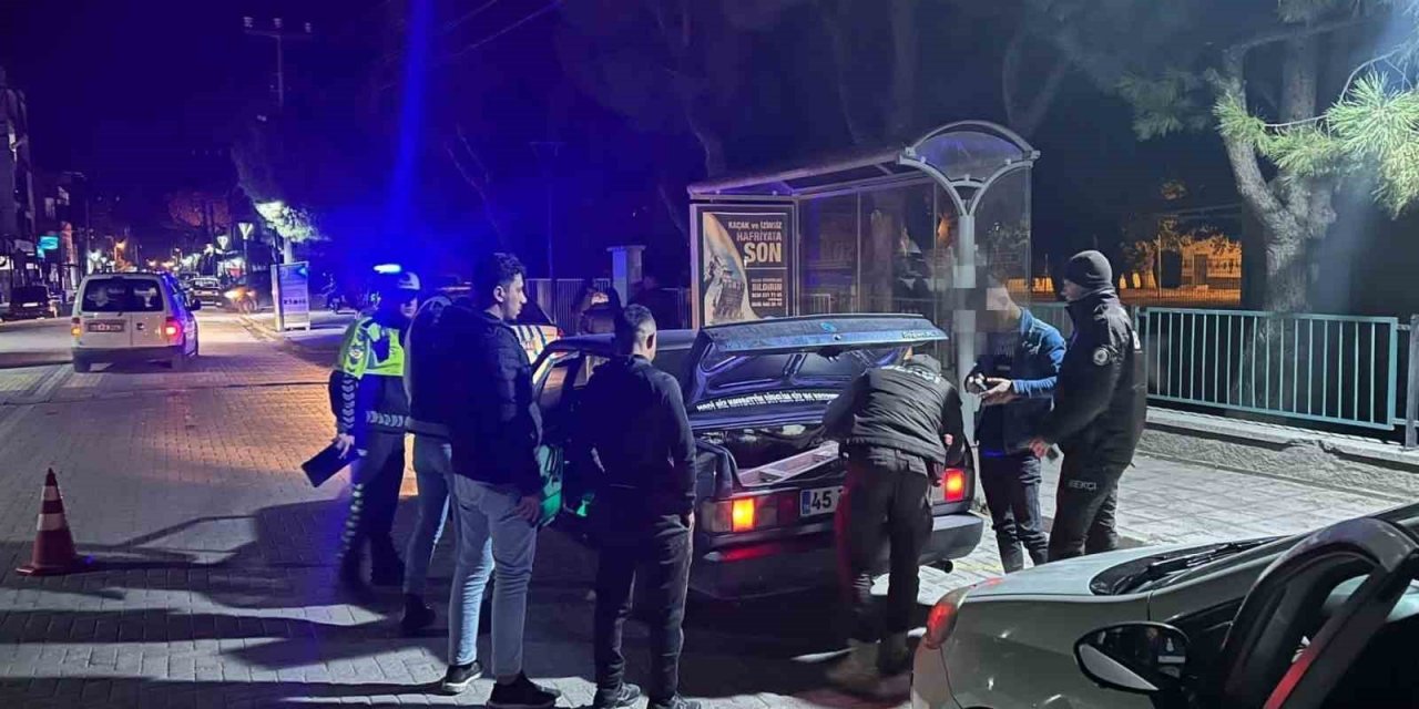 Kuralları ihlal eden 160 araç sürücüsüne 344 bin TL para cezası