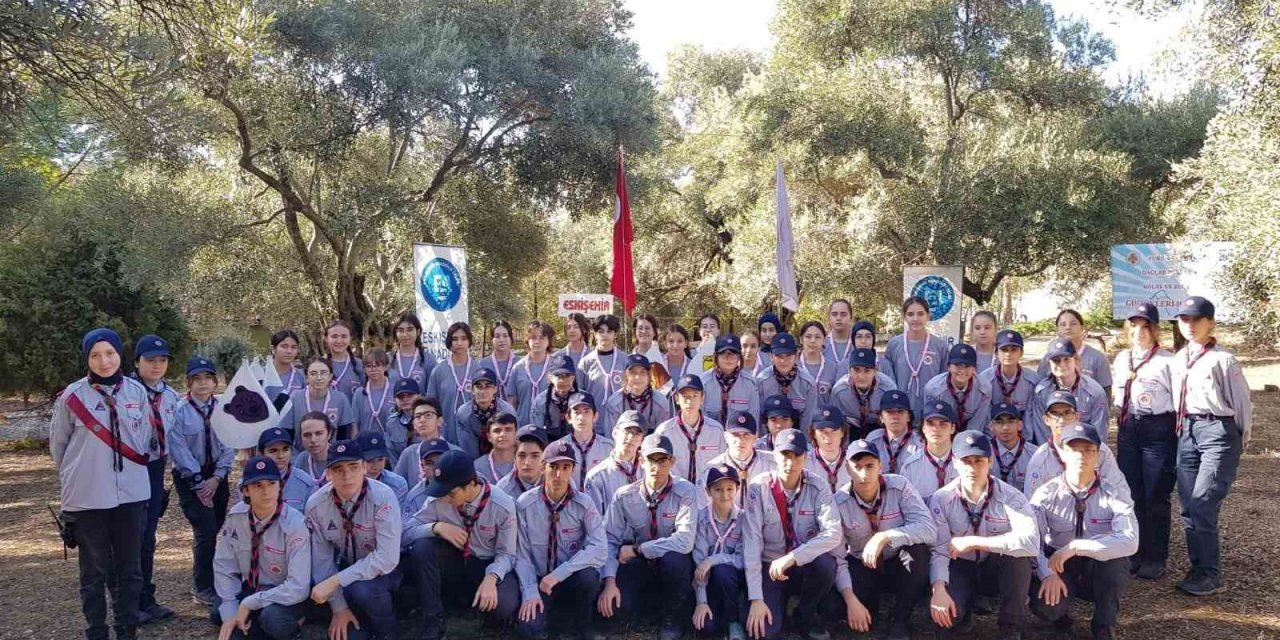 Eskişehir izcileri Germencik’te kamp kurdu