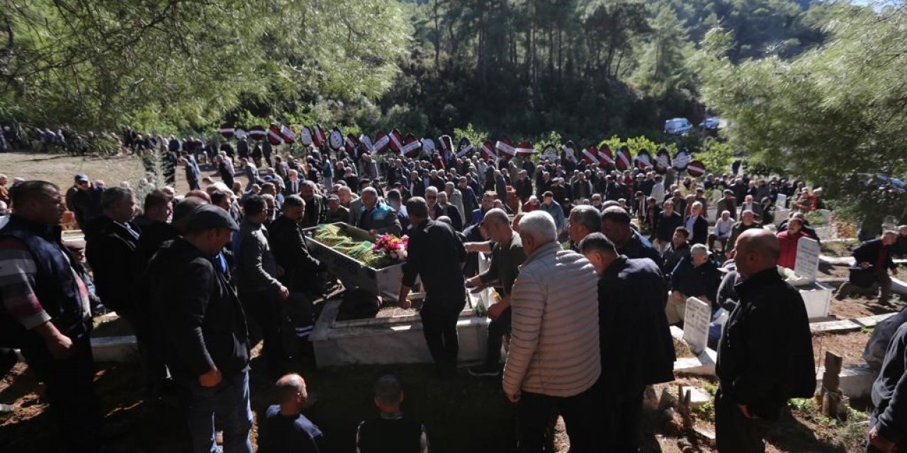 Ortaca Belediyesi’nin eski başkanı Karaçelik, toprağa verildi