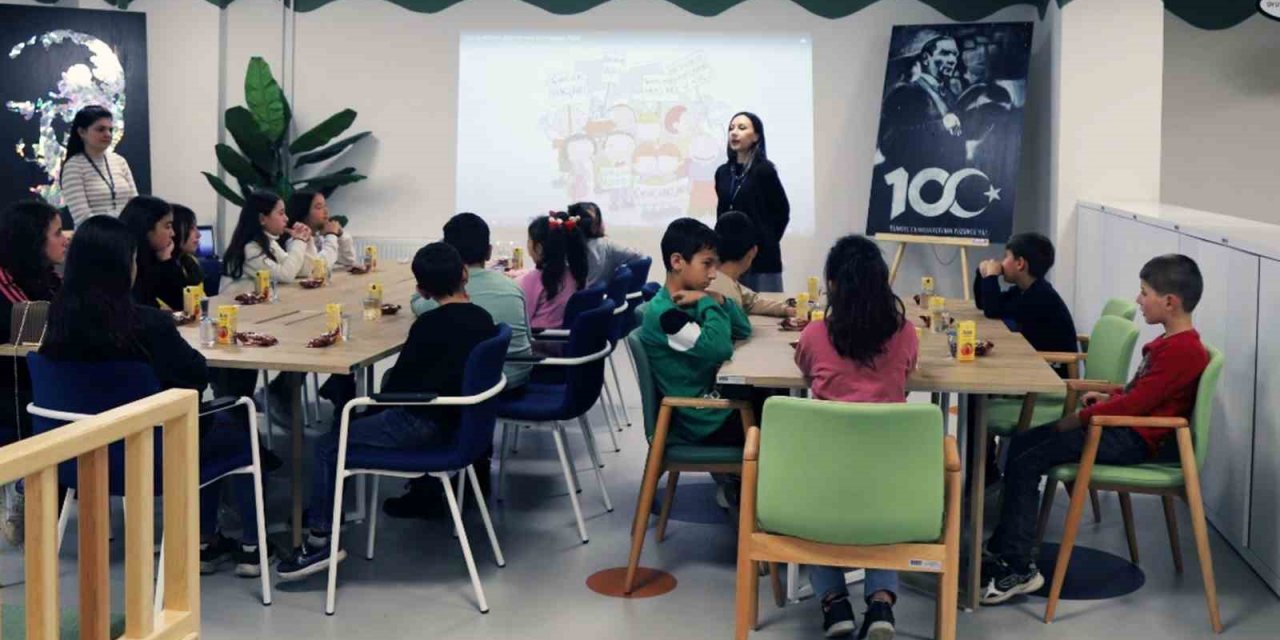 Oyuncak Kütüphanesinde Dünya Çocuk Hakları Günü etkinliği