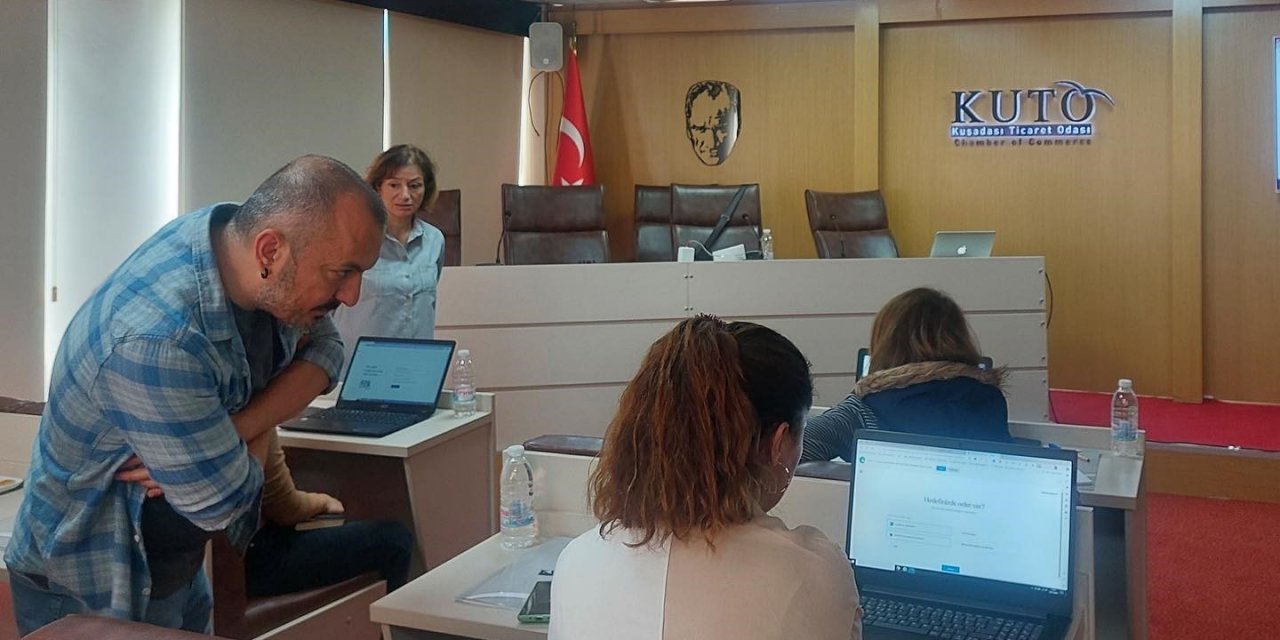 Kuşadası Ticaret Odası, Kadın Girişimcileri Dijital Pazarlamaya hazırlıyor