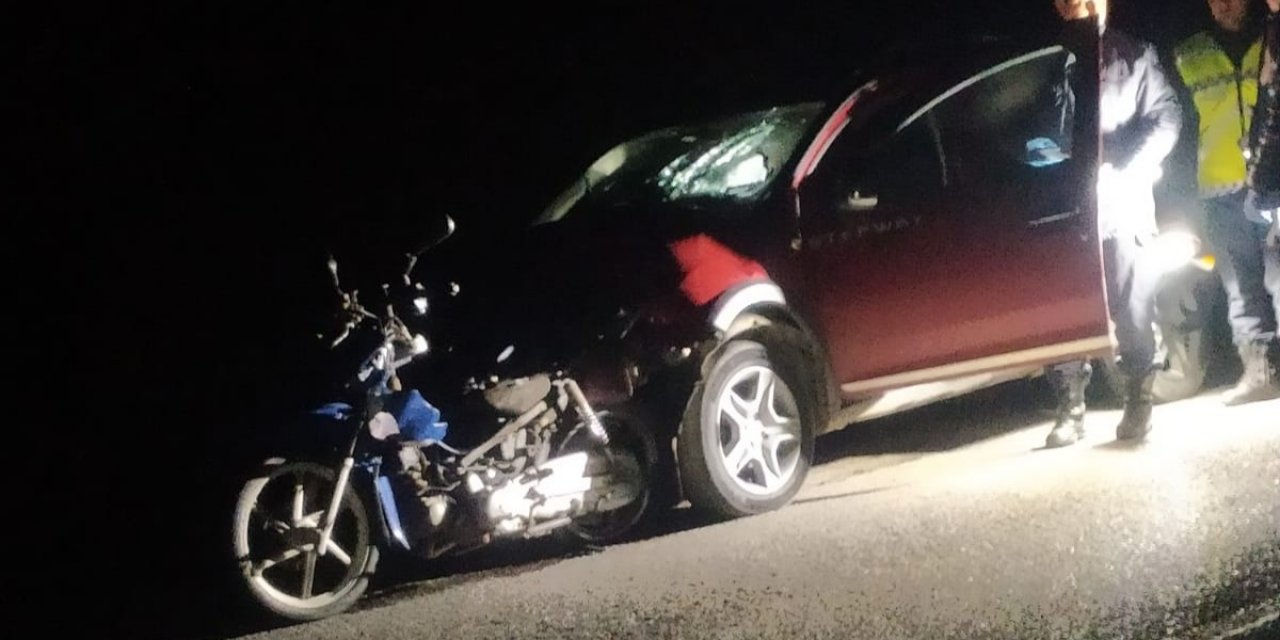 Muhtarın kullandığı otomobil motosiklete çarptı: 1 ölü, 1 ağır yaralı