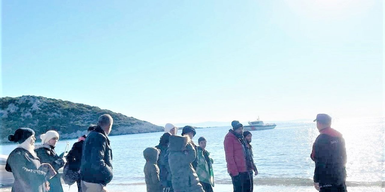 İzmir’de 37 düzensiz göçmen kurtarıldı, 14’ü yakalandı