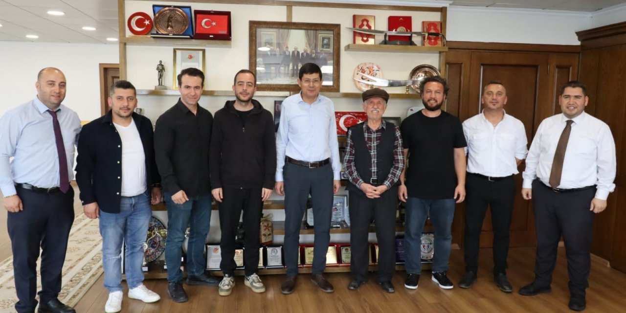 Proje çekimleri Nazilli’de gerçekleştirilen filmin ekibi Başkan Özcan’la buluştu