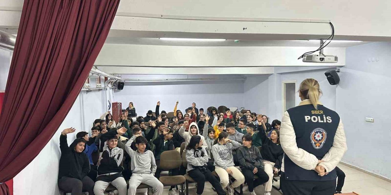 Manisa’da 700 öğrenciye SİBERAY eğitimi