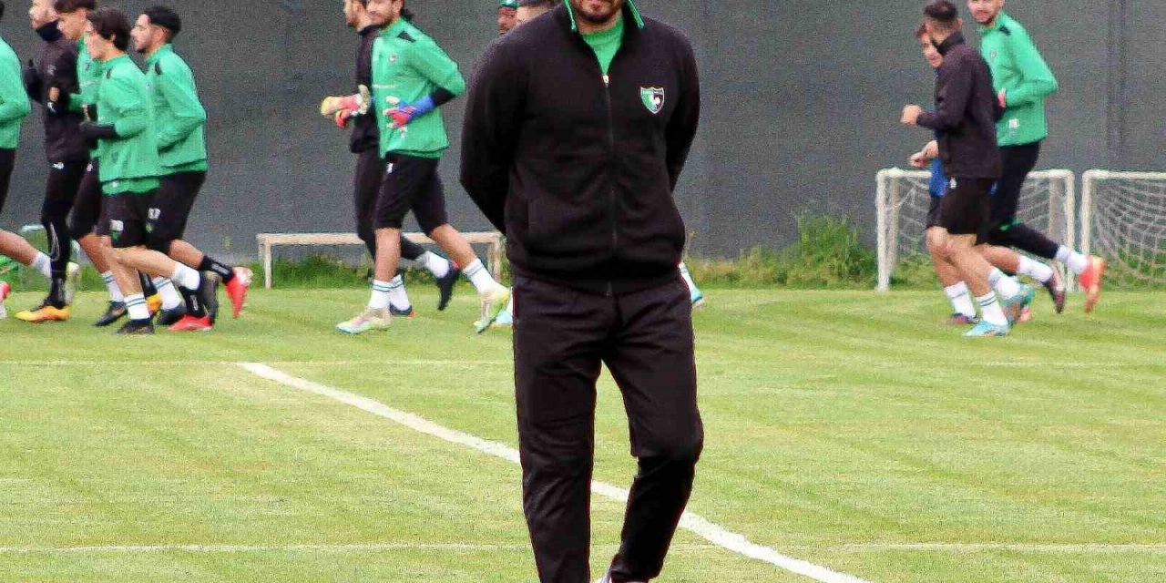 Bülent Ertuğrul, “Vedalar zordur ancak gerektiğinde bunu yerine getirmek gerekir”