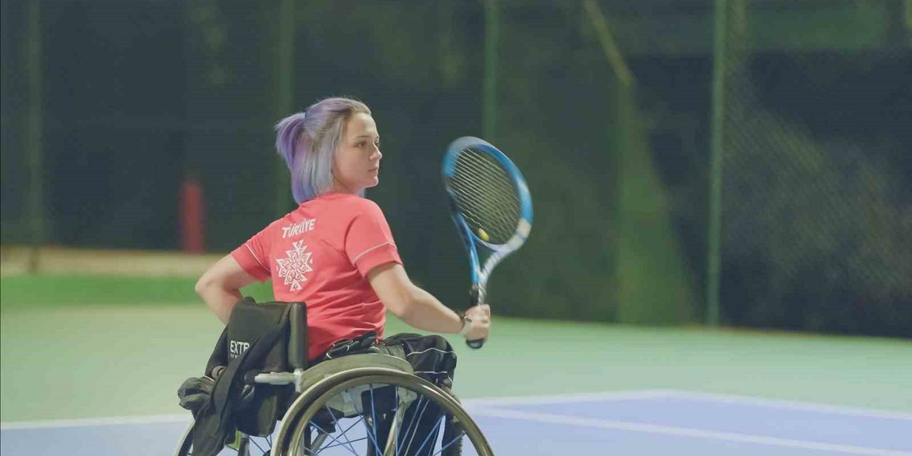 ‘Duvar’ genç yönetmene bir ödül daha kazandırdı