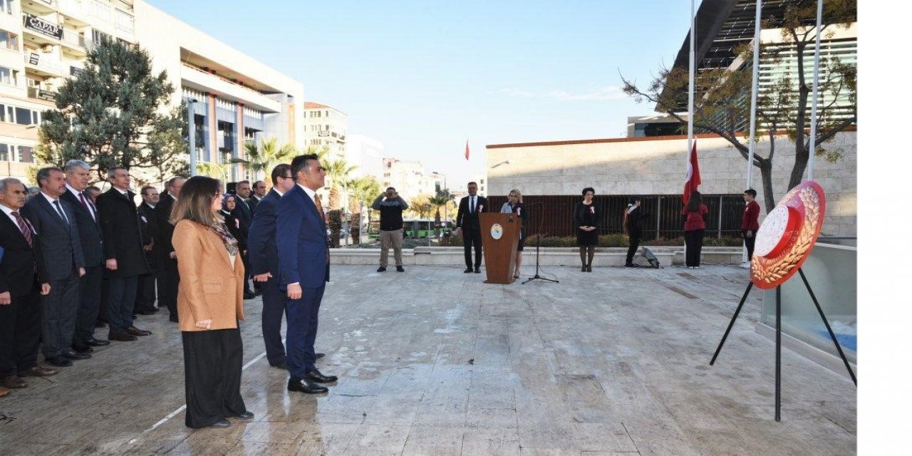 Denizli’de 24 Kasım Öğretmenler Günü törenlerle kutlandı