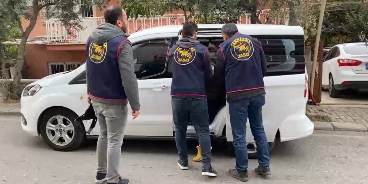 Jandarma 114 yılla aranan şüphelilere Şahin Pençesi vurdu