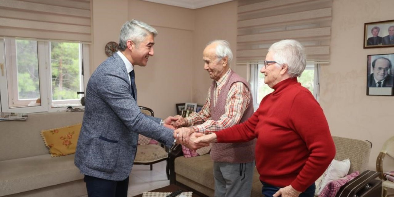 Başkan Oktay öğretmenini unutmadı