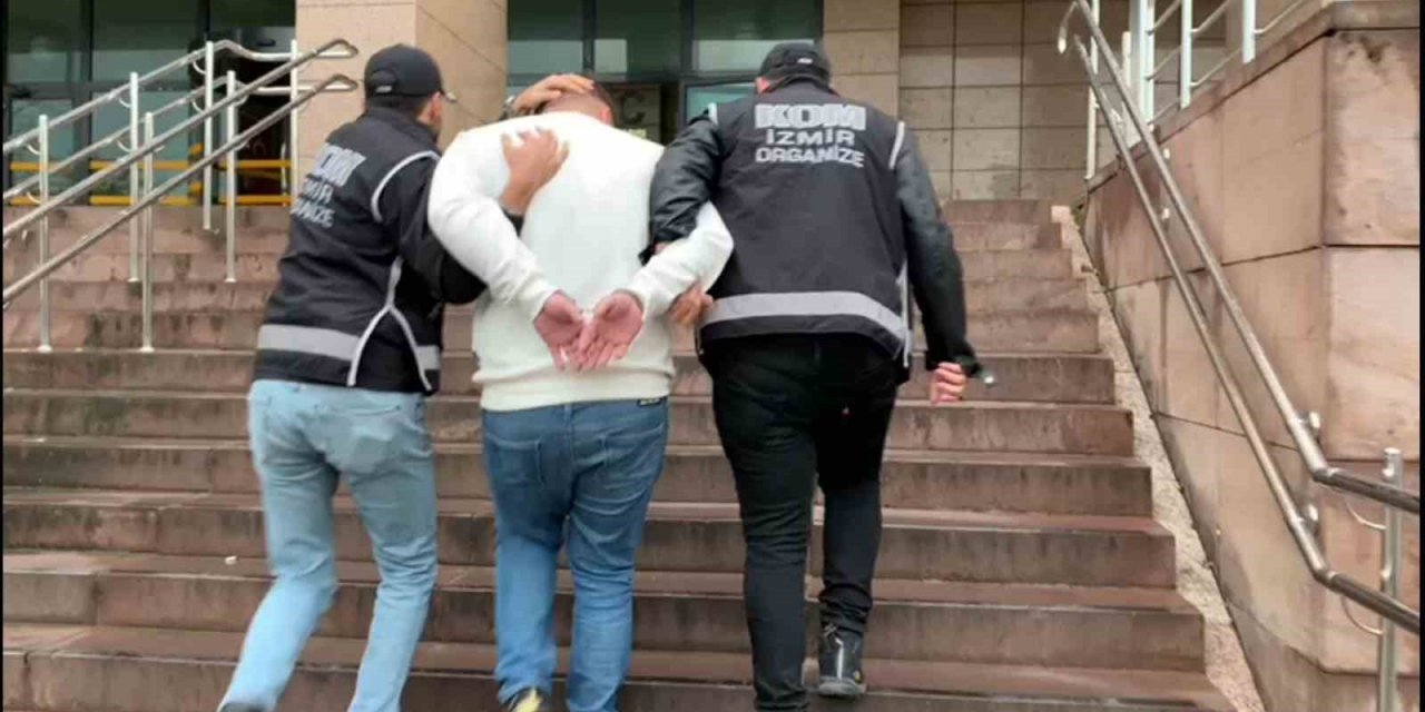Firari çete lideri İzmir’de yakalandı