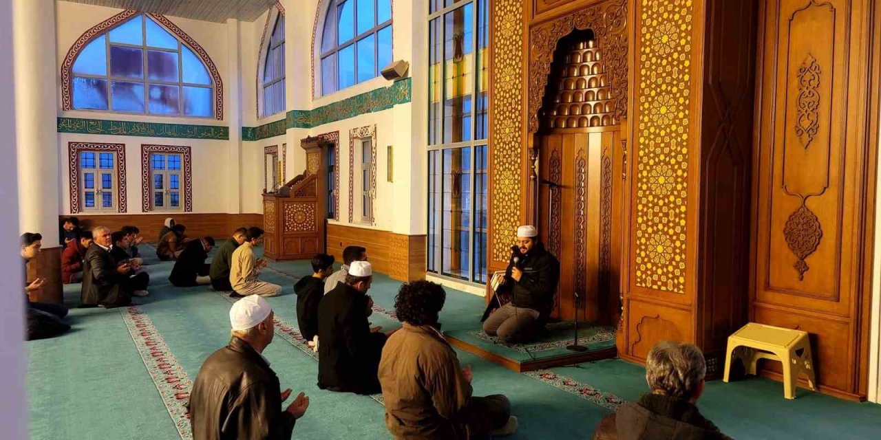 Menteşe’de gençlere sabah namazı programı düzenlendi