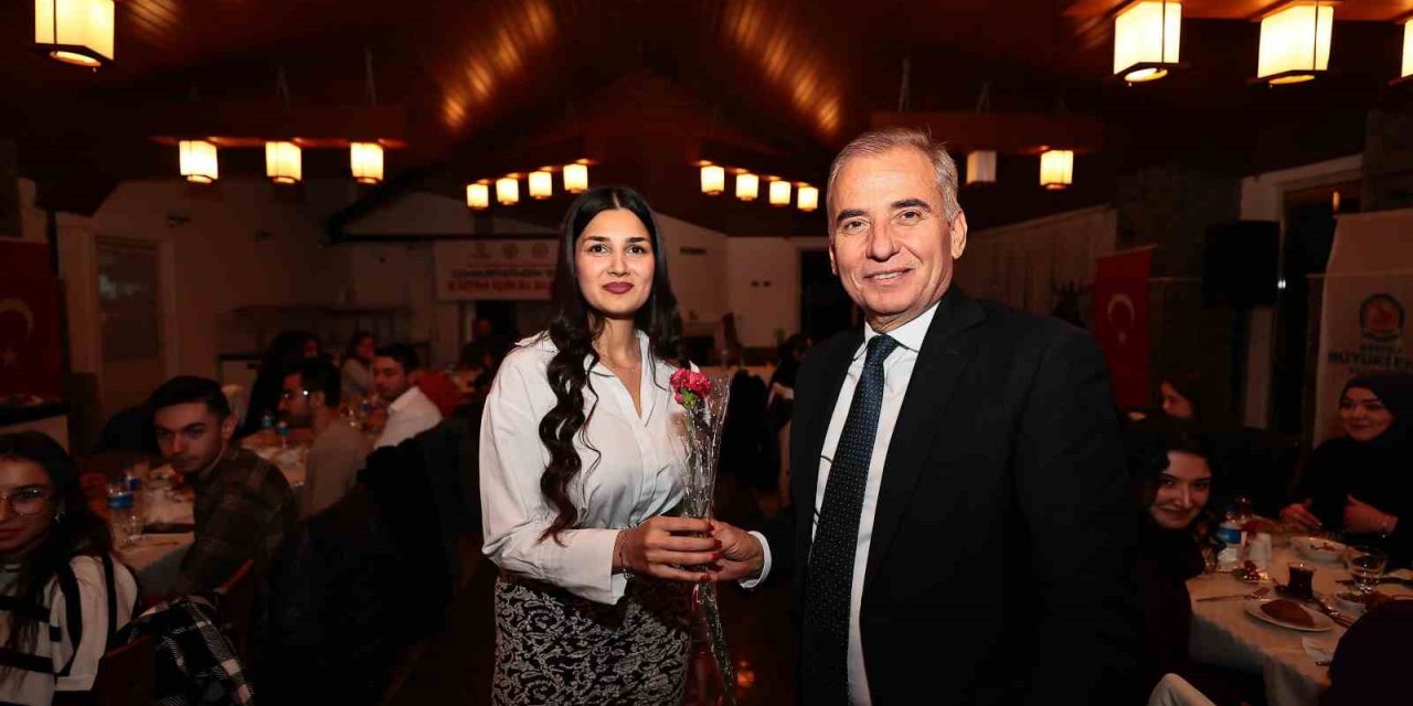Başkan Zolan gönüllü eğitmenleri unutmadı