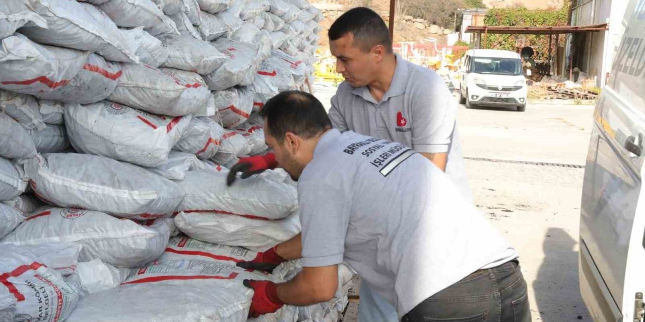 Bayraklı Belediyesinden yakacak desteği