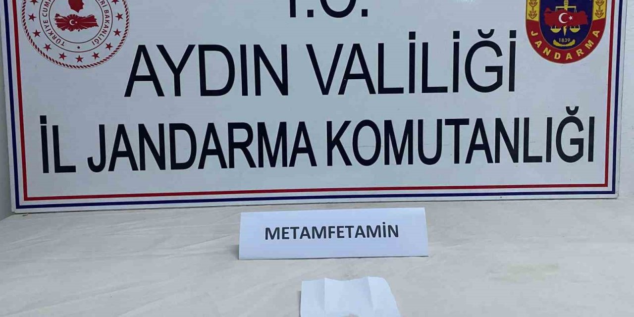 Şüpheli şahsın üzerinden uyuşturucu çıktı
