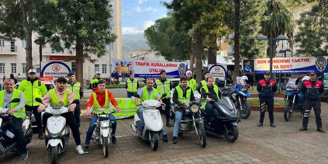 Çine’de lise öğrencileri trafik konusunda bilgilendirildi