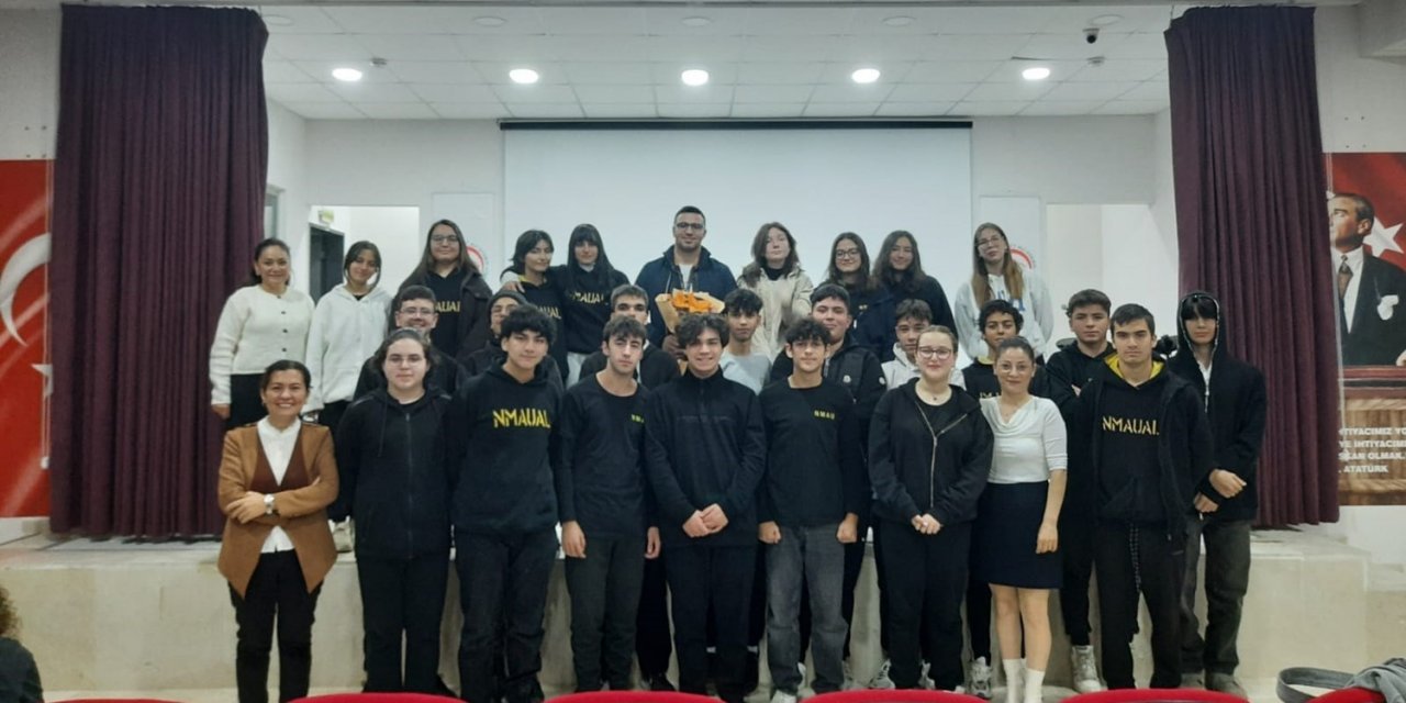 PAÜ Kariyer Merkezi, turizm sektörüne yönelik kariyer söyleşisi yaptı