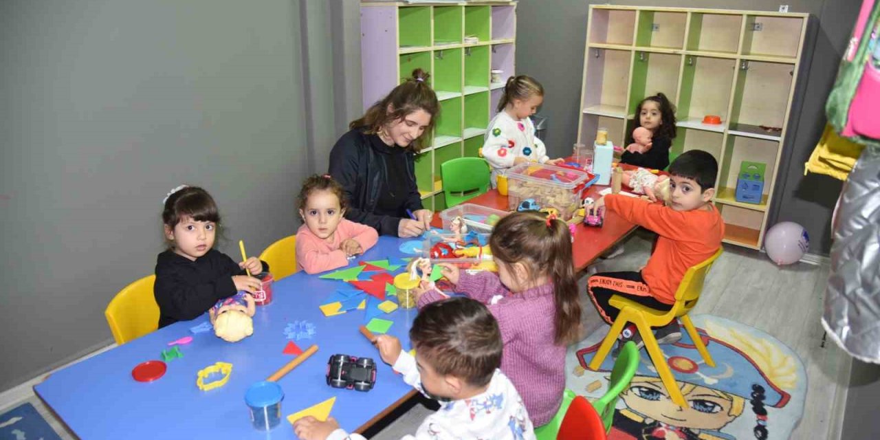 Yunusemre’nin kültür ve sanat merkezlerinde 5 bin çocuğa eğitim