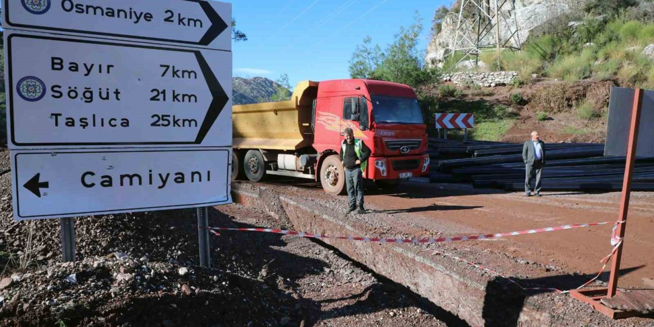 Bozburun içme suyu hattının 2 Bin 500 metresi tamamlandı