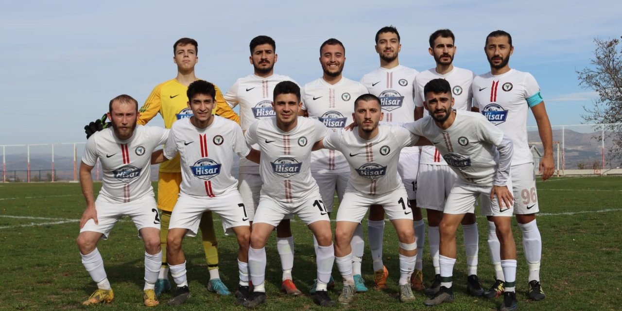 Çal’da puanlar paylaşıldı